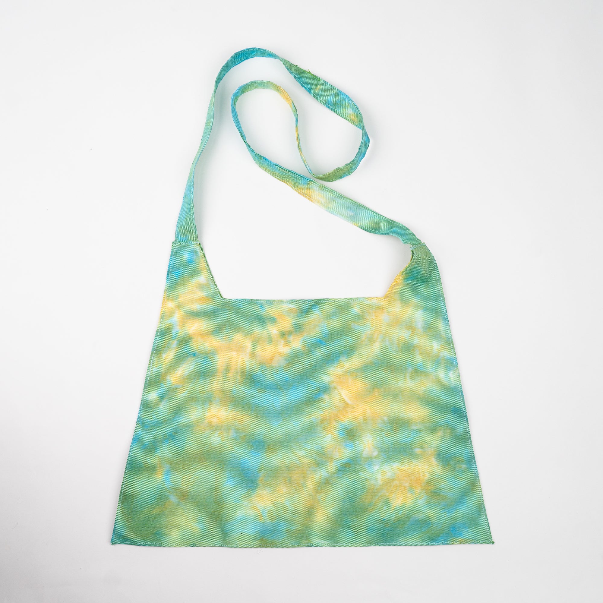 TIE-DYED TOTE BAG (GREEN)